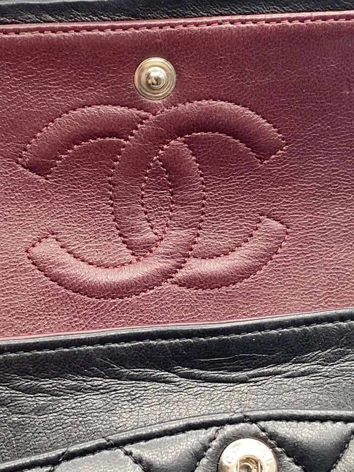 Chanel classica small 23cm