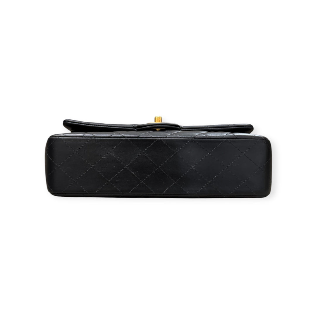 Chanel Classic flap media