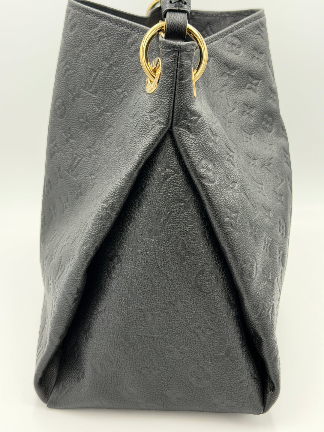 Louis Vuitton Artsy MM