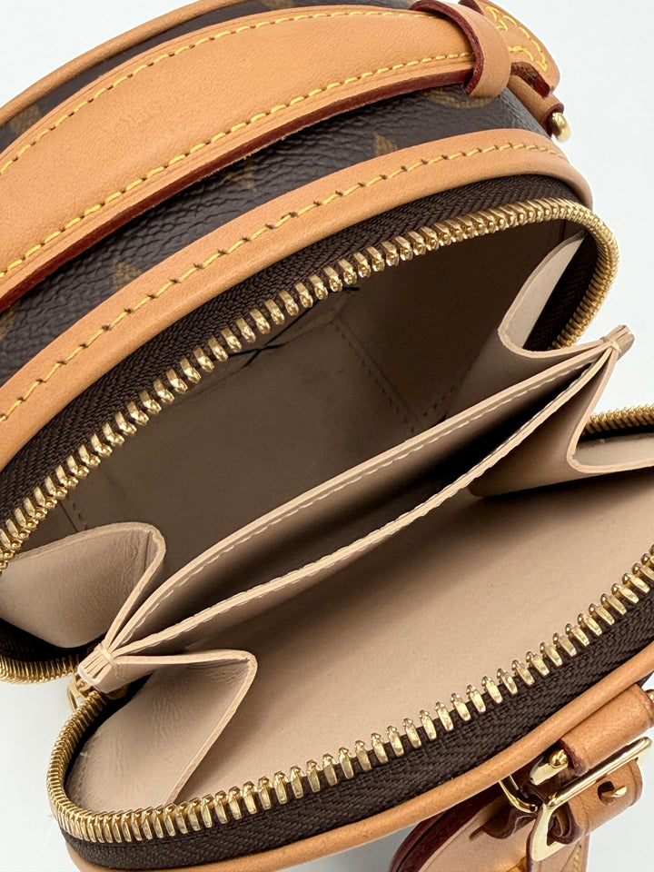 Louis Vuitton Mini Boîte Chapeau