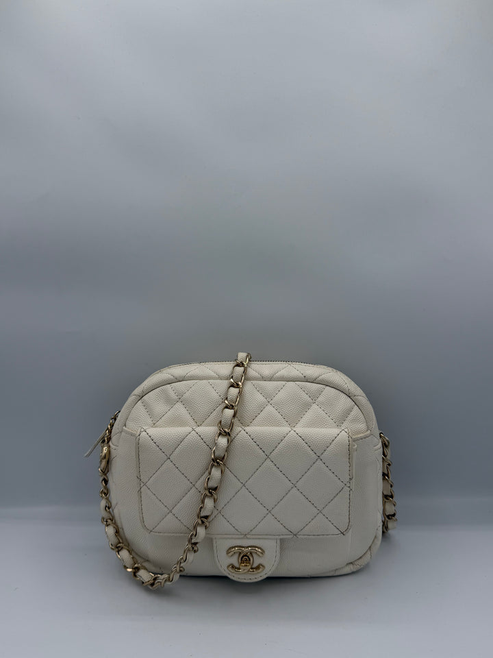 Chanel camera bag in pelle martellata