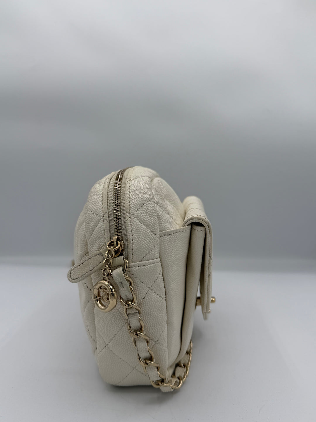 Chanel camera bag in pelle martellata