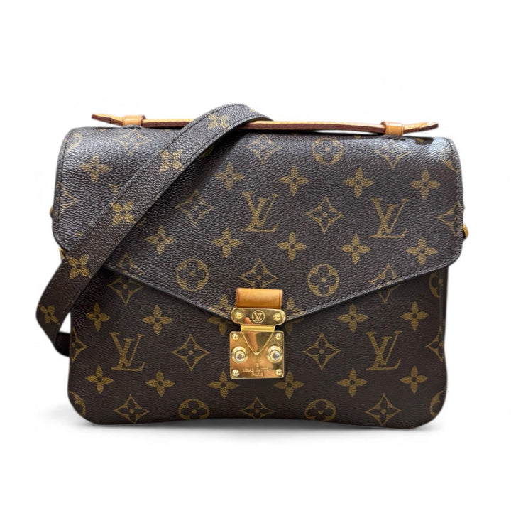 Louis Vuitton Pochette Métis