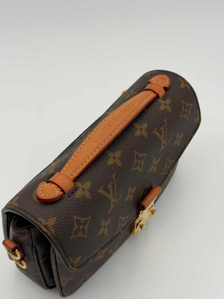 Louis Vuitton Métis east west