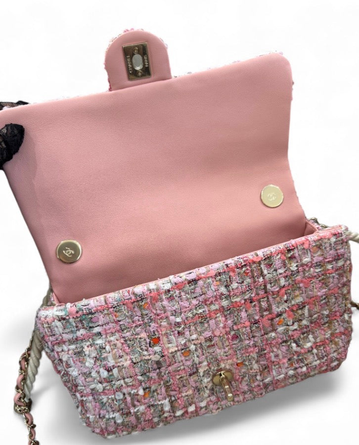 Chanel Timeless Classic Flap in tweed