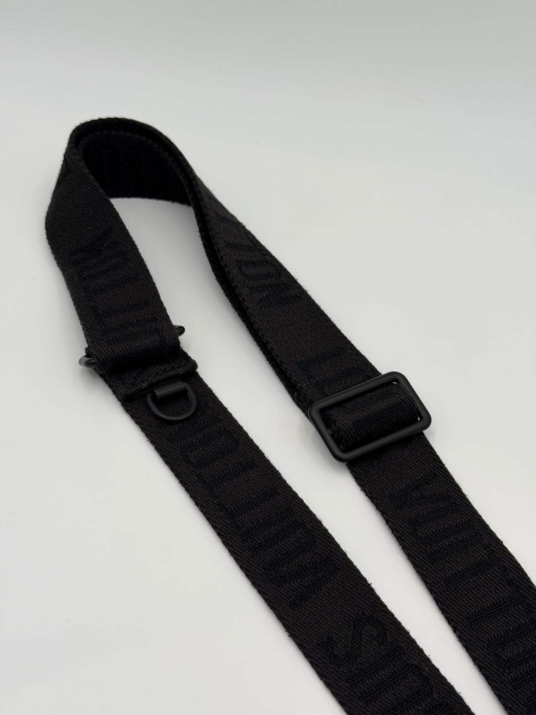 Louis Vuitton Keepall Bandoulière 25