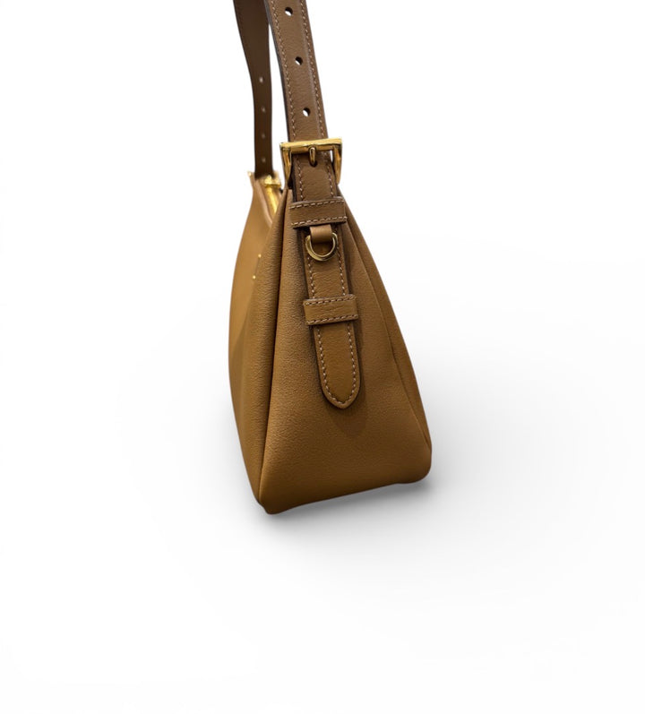 Prada Aimée media