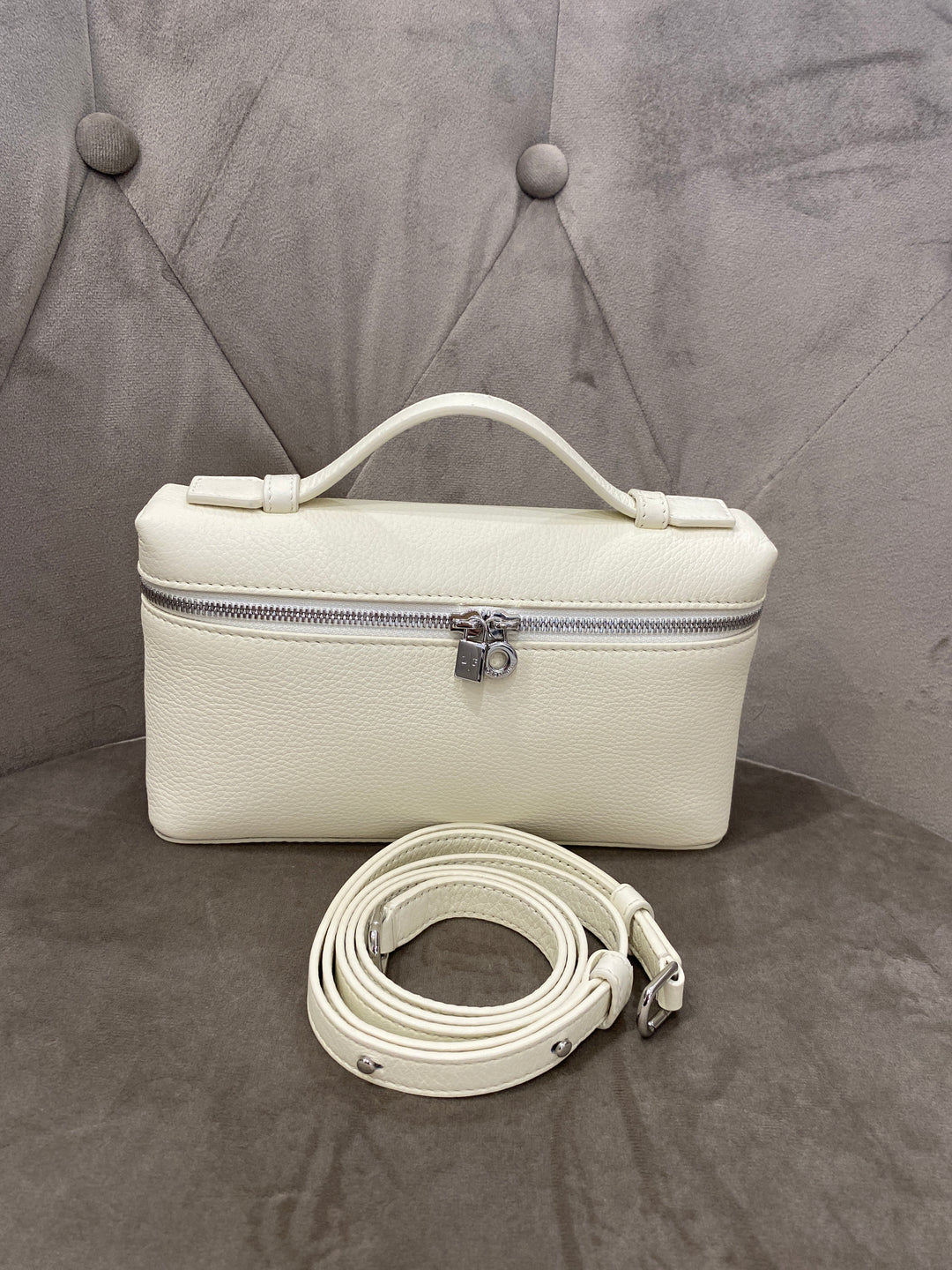 Loro piana extra pocket L19
