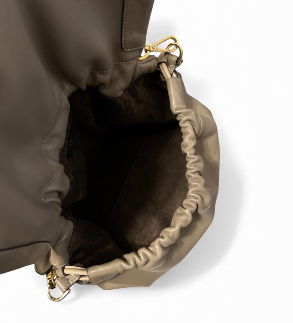 Fendi Mamma baguette large