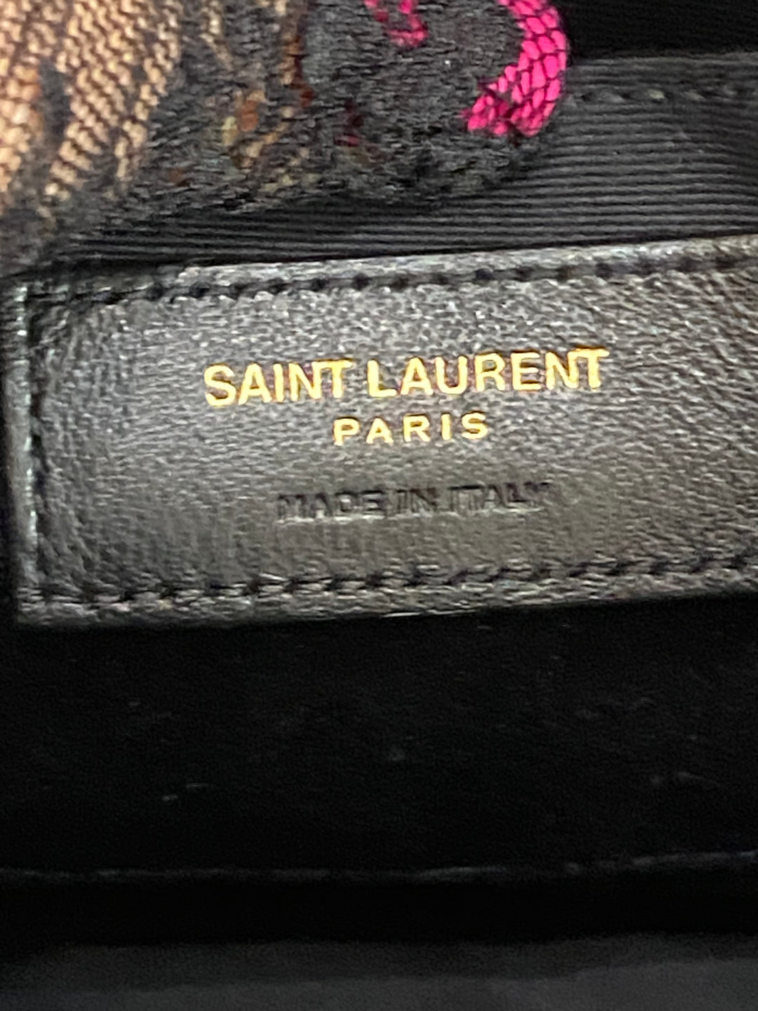 Saint Laurent camera bag Lou in pelle trapunta