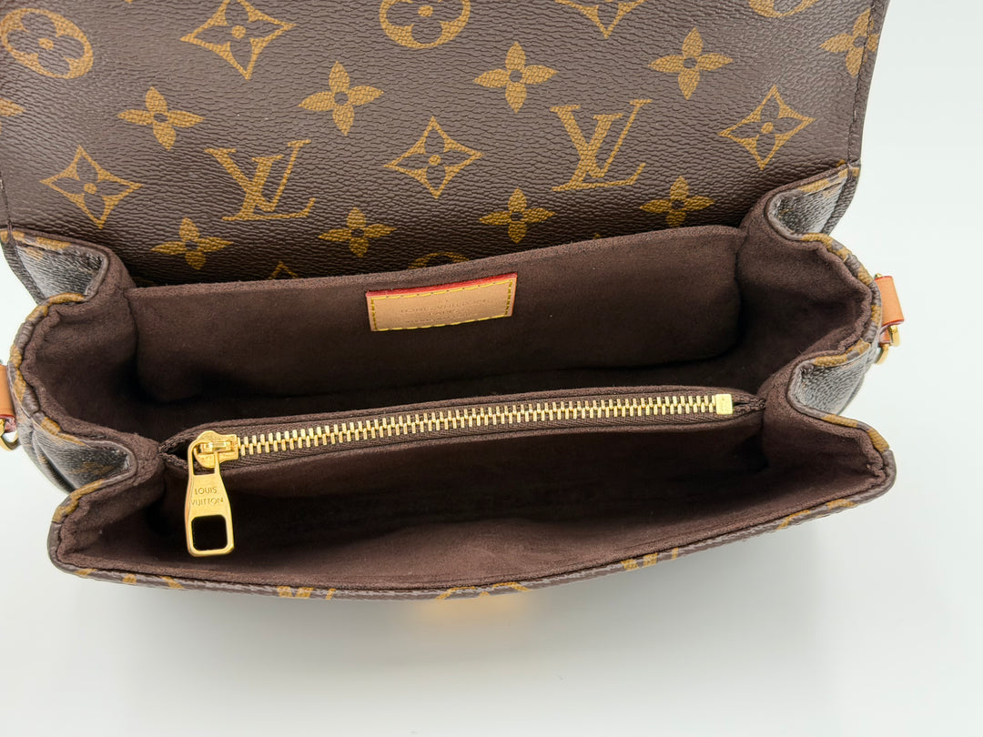 Louis Vuitton Métis east west