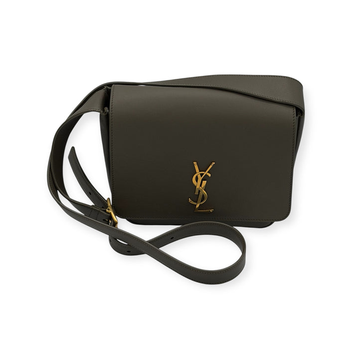 Saint Laurent Bisaccia NIKI in pelle 
LIGHT MUSK