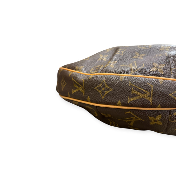 Louis Vuitton Croissant GM