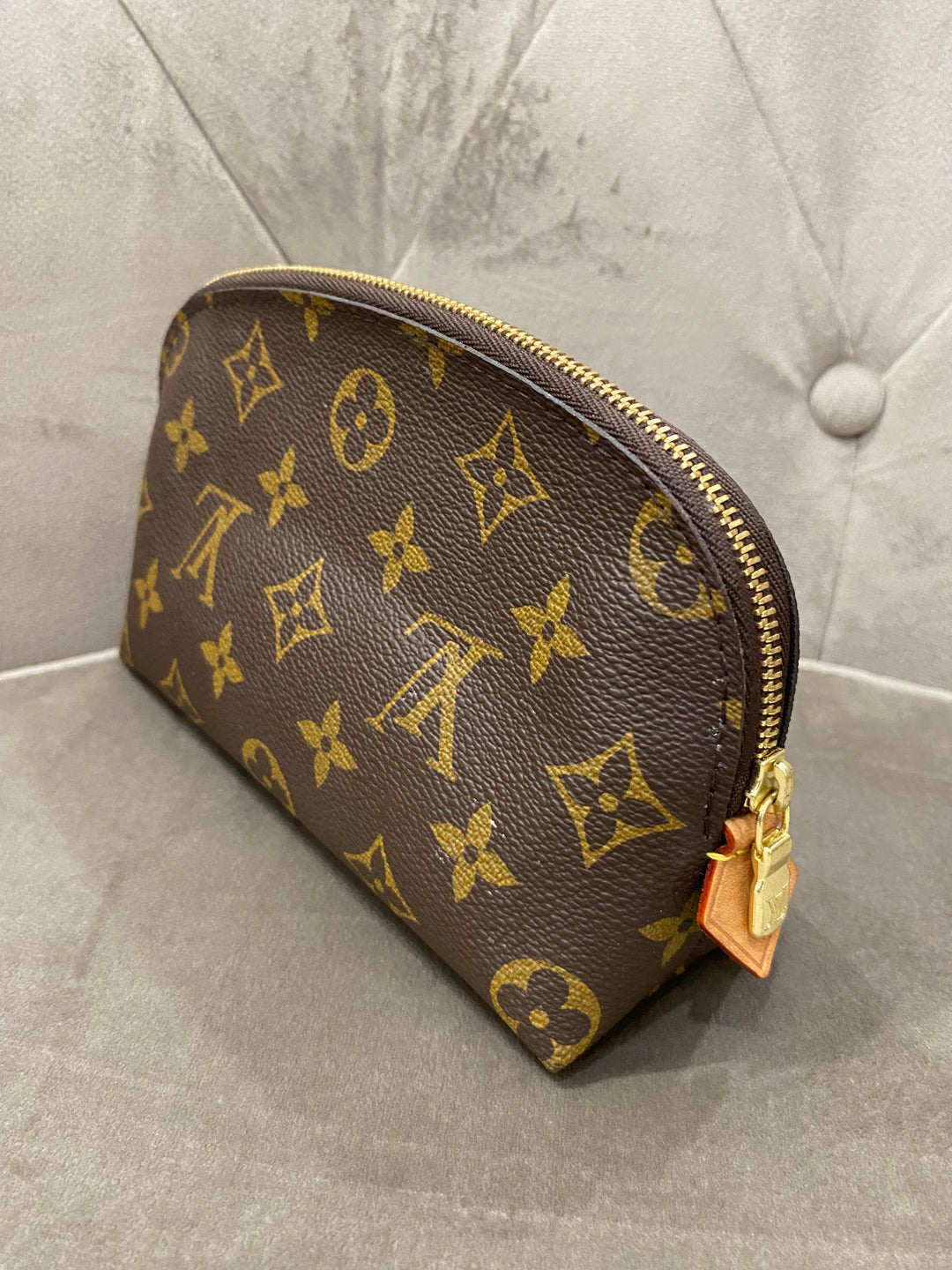 Louis Vuitton Pochette Cosmétique PM