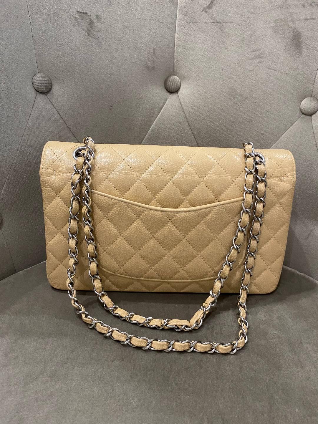 Chanel Classica media