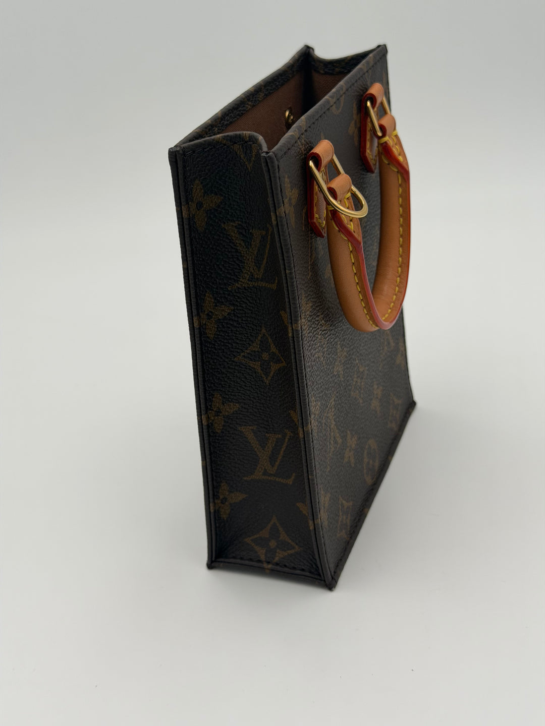 Louis Vuitton Petit Sac Plat