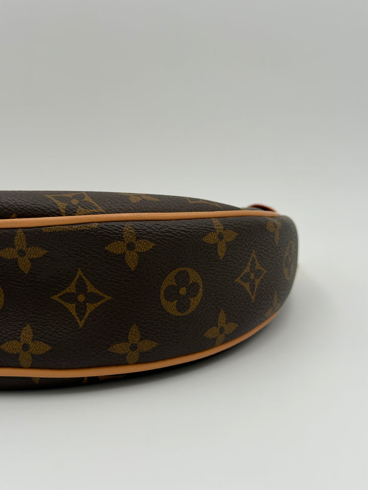 Louis Vuitton Loop