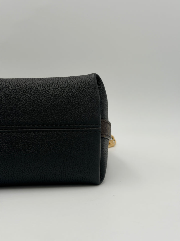 Louis Vuitton Multipass Mini