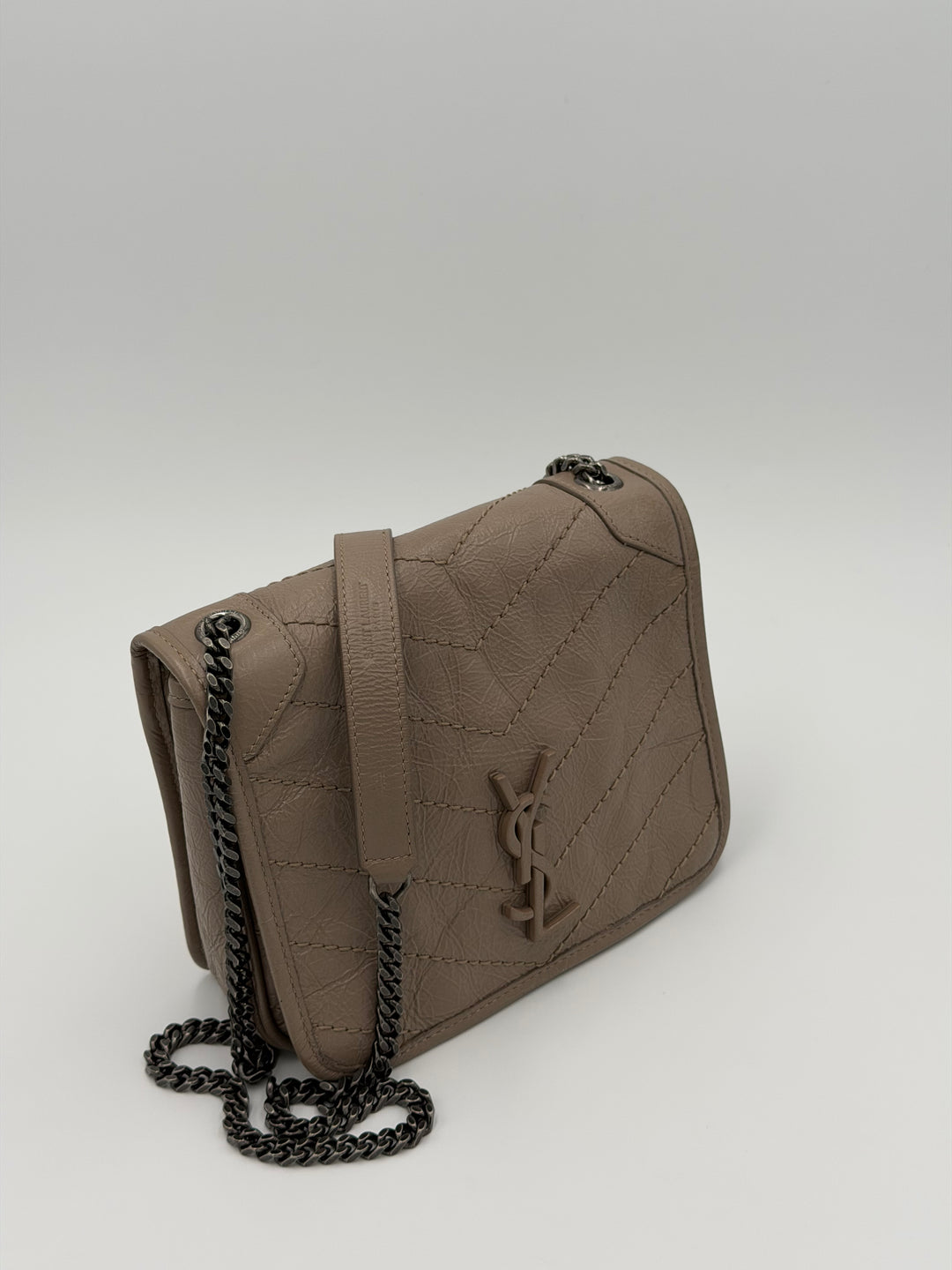 YSL Mini Niki (vista 2)