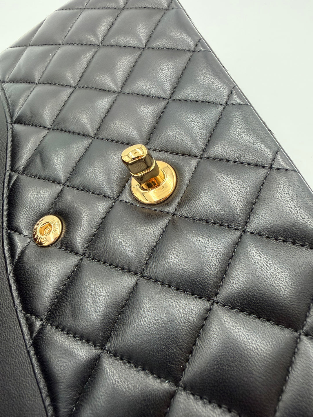 Chanel Classic 11.12