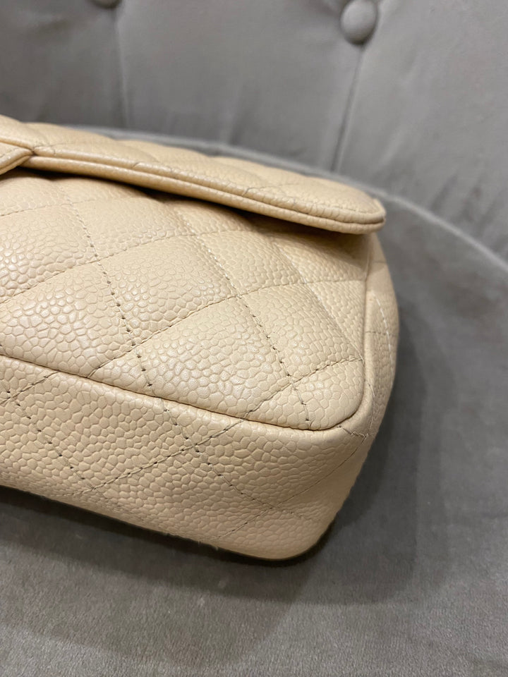 Chanel East West single flap