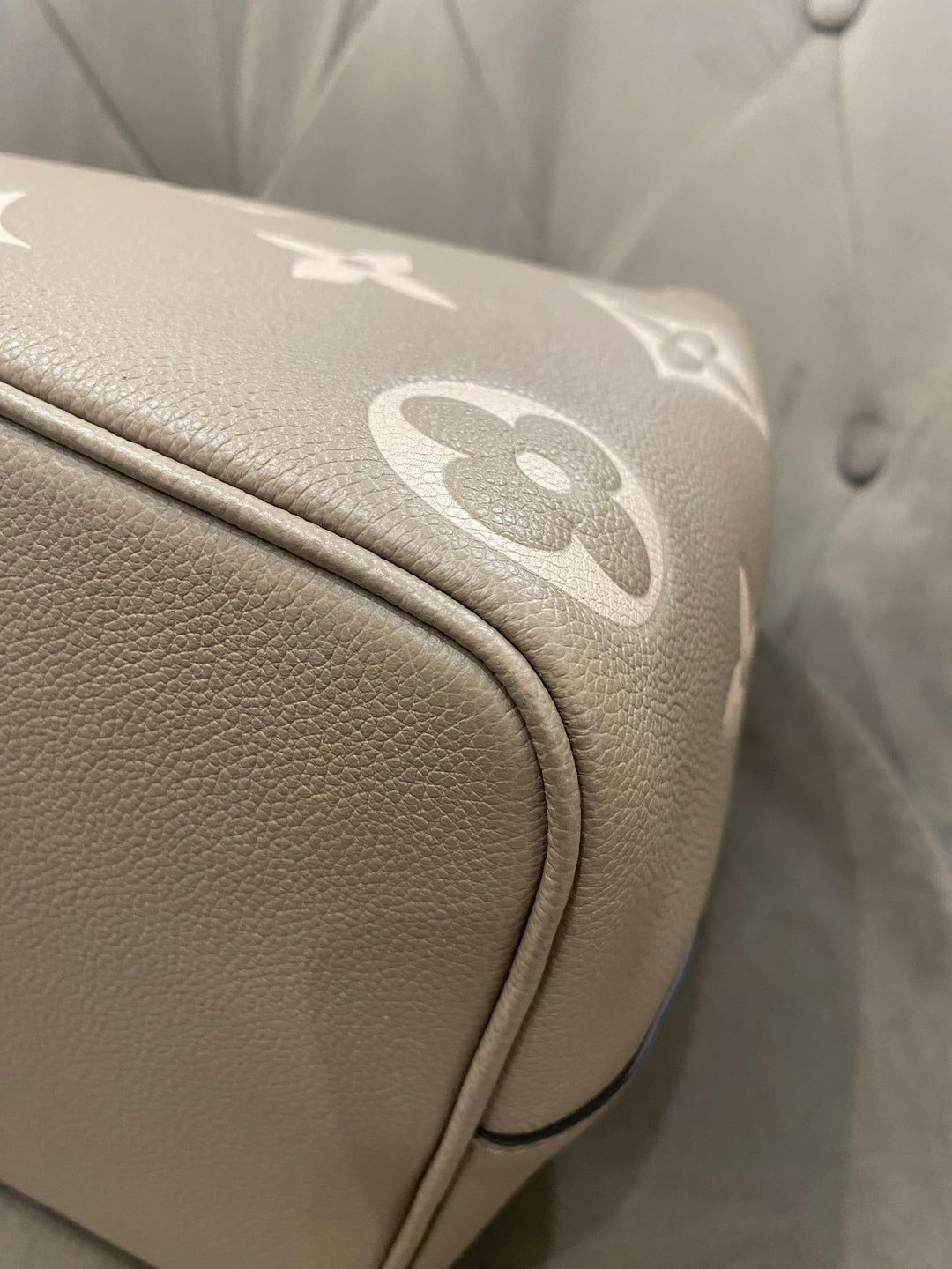 Louis Vuitton Secchiello NéoNoé in Pelle