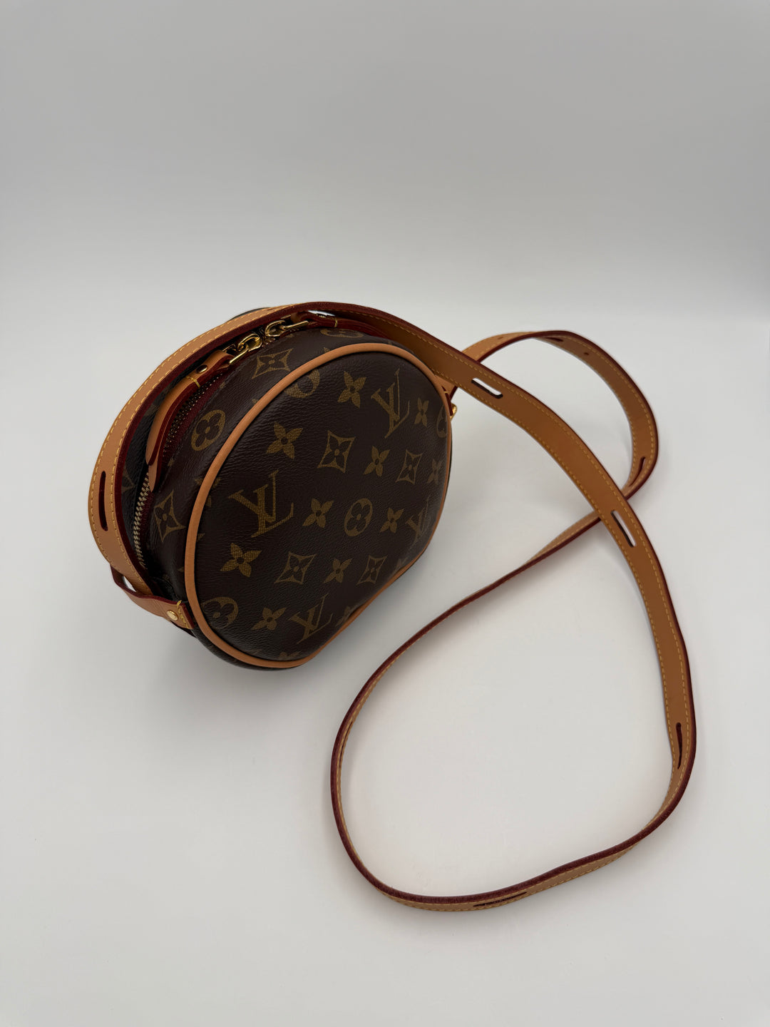 Louis Vuitton Boîte Chapeau Souple PM
