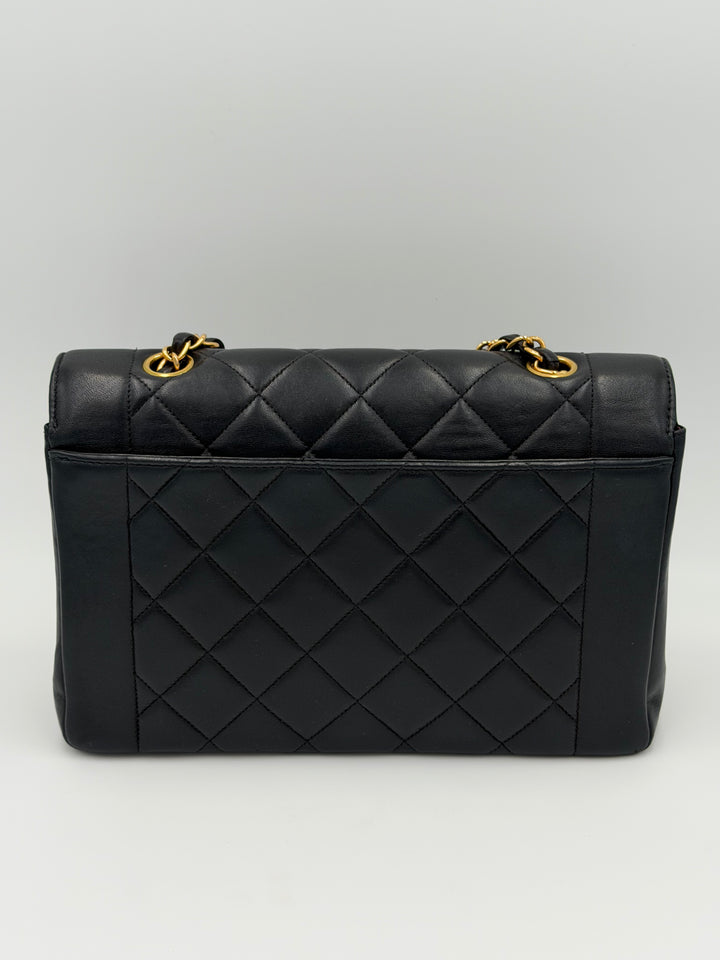 Chanel Diana blu notte