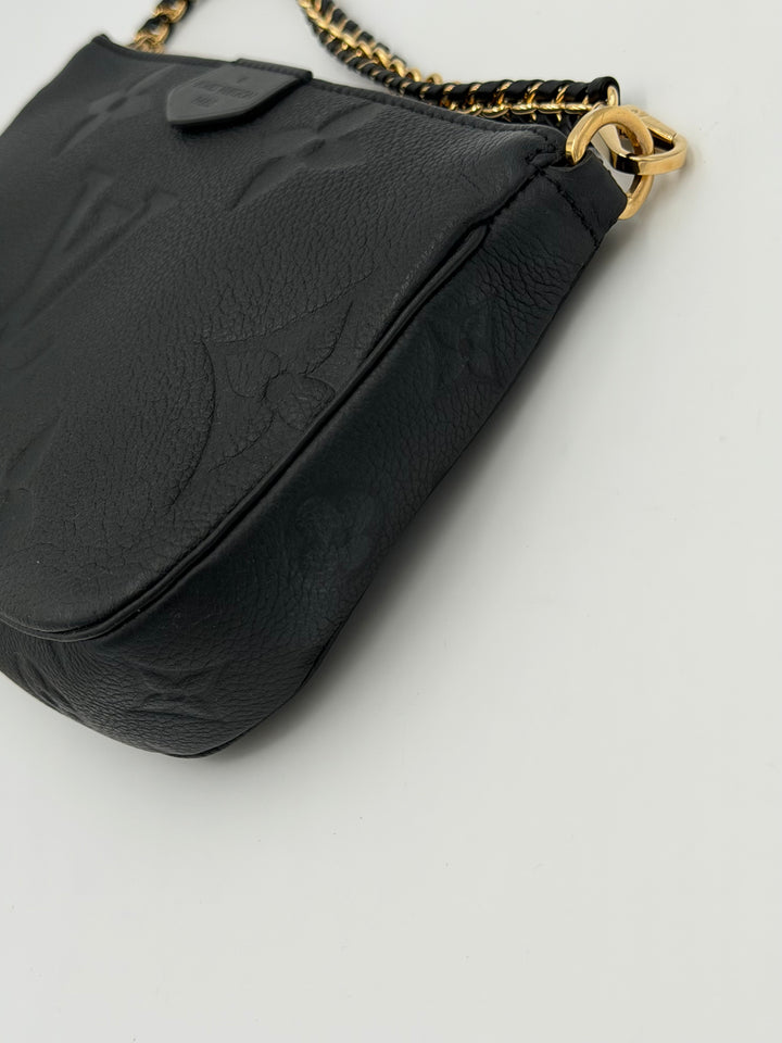 Louis Vuitton Pochette Accessoires