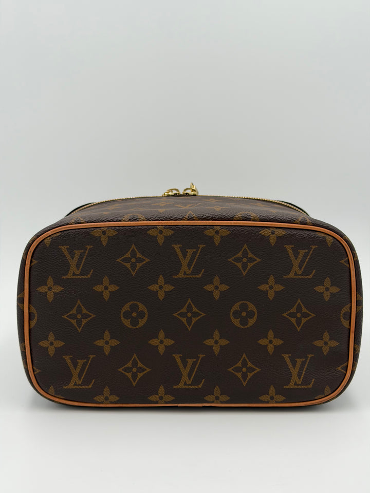 Louis Vuitton Beauty case Nice BB