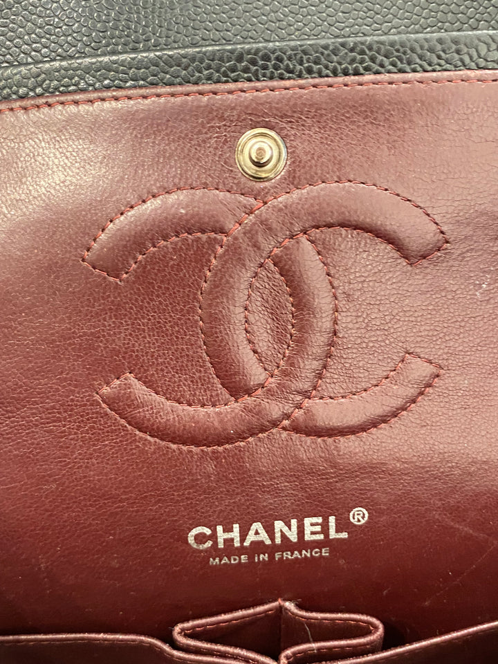 Borsa Chanel media