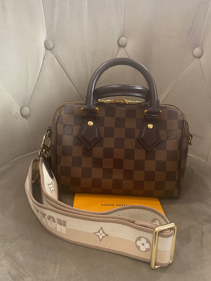 Louis Vuitton Speedy Bandoulière 20