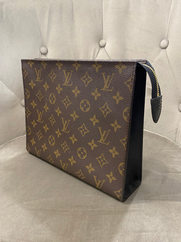 Louis Vuitton Trousse Toilette NM