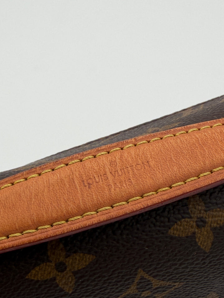 Louis Vuitton Métis east west