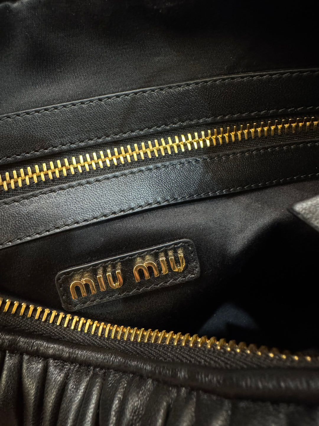 Miu Miu hobo Wander in nappa matelassé