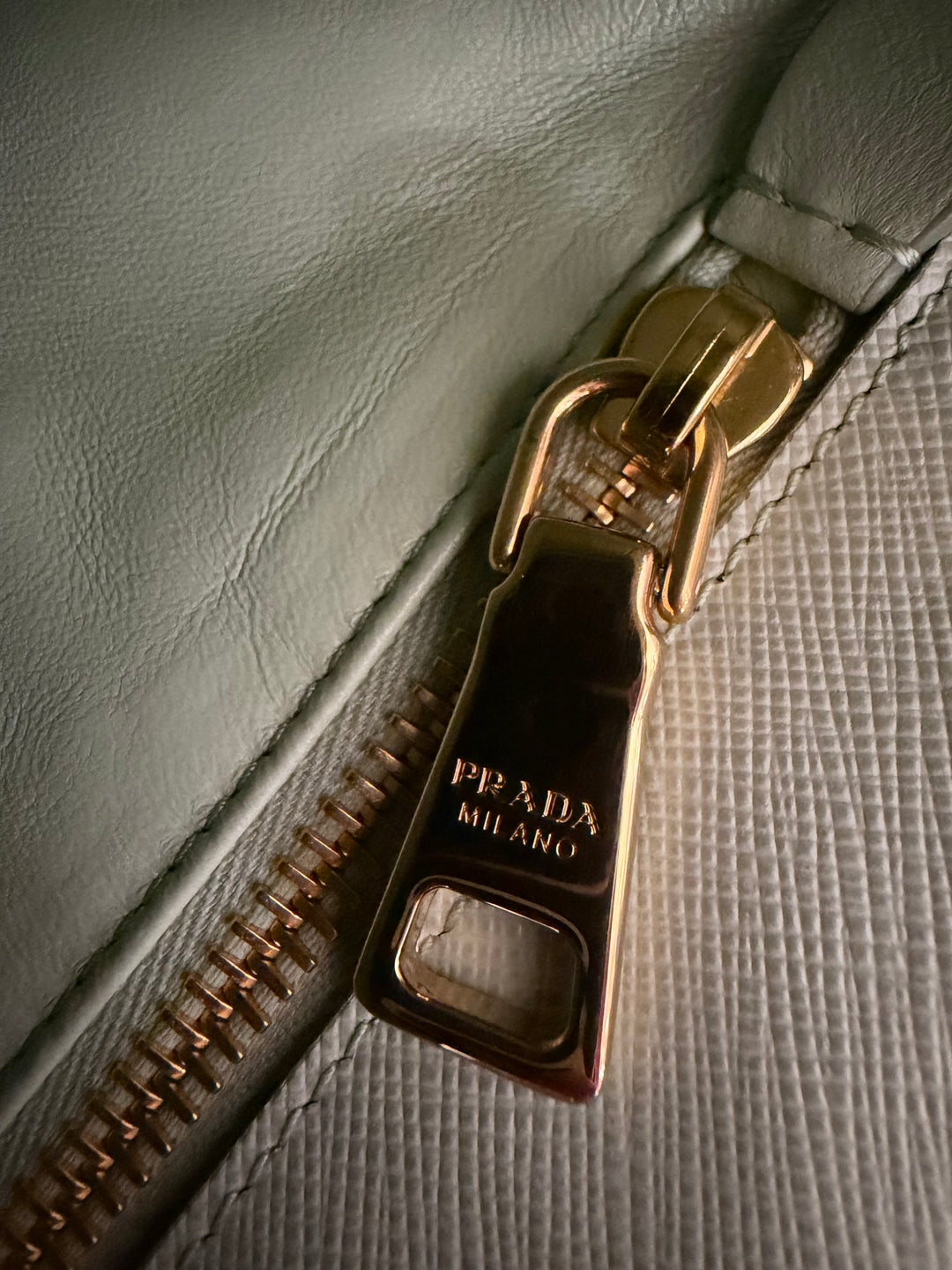 Prada Galleria Small