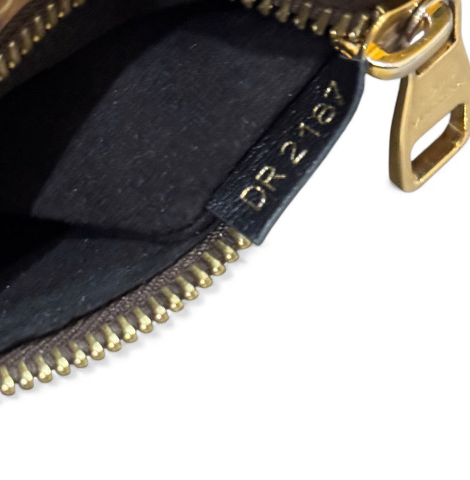 Louis Vuitton Pochette Métis – Reverse