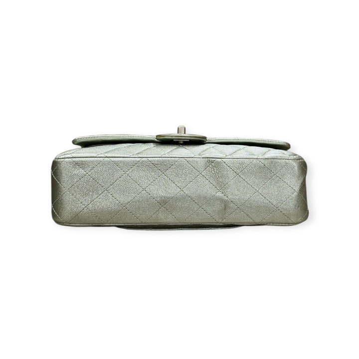 Chanel Classic Flap Media
