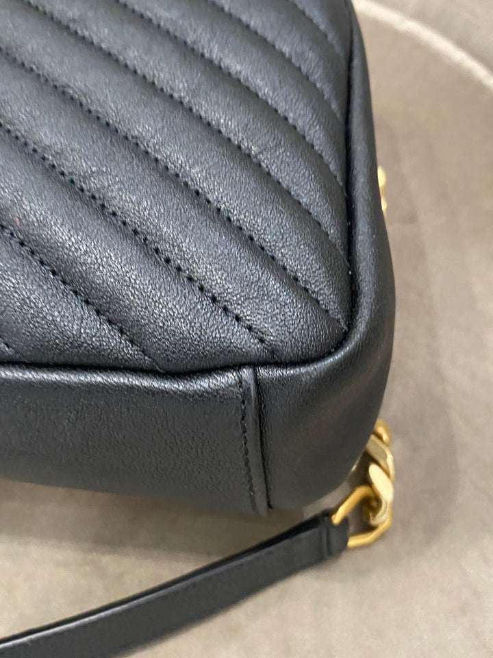 Saint Laurent College Medium
