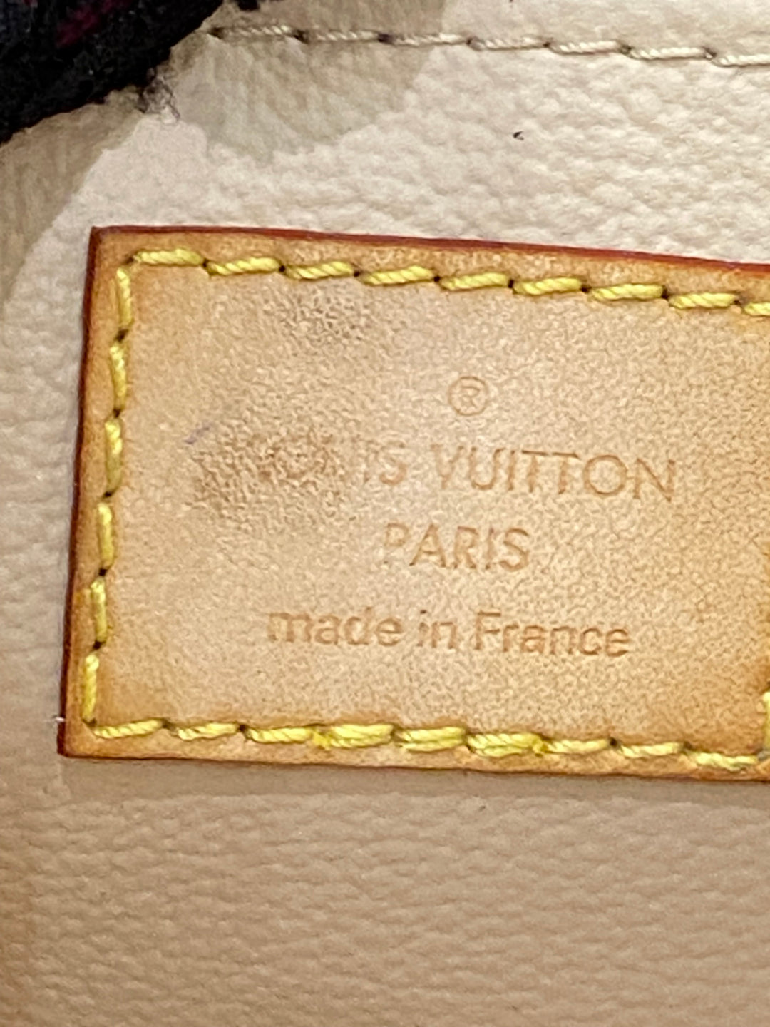 Louis Vuitton Pochette Cosmétique PM