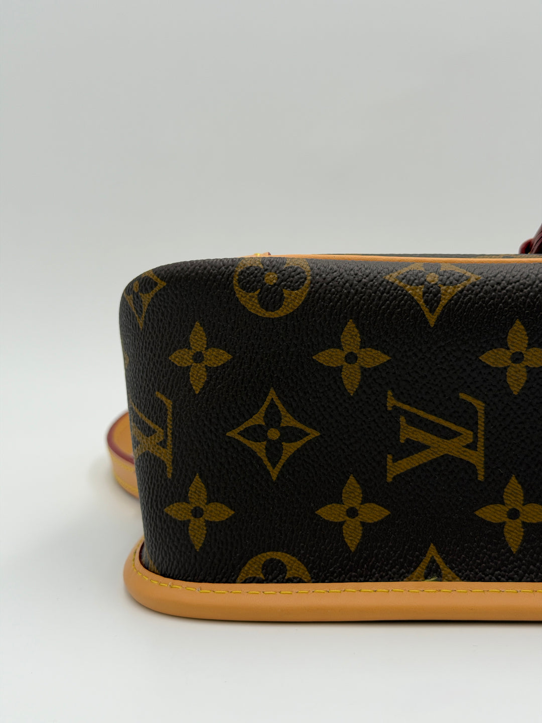 Louis Vuitton Diane Monogram