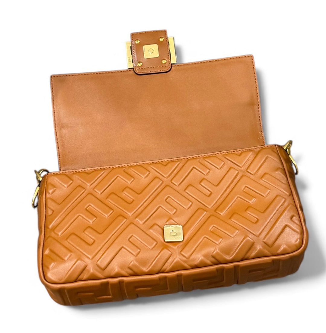 Fendi baguette nappa