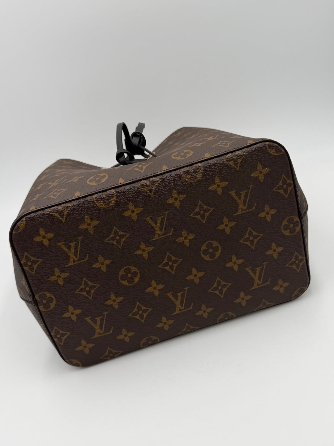 Louis Vuitton NéoNoé MM