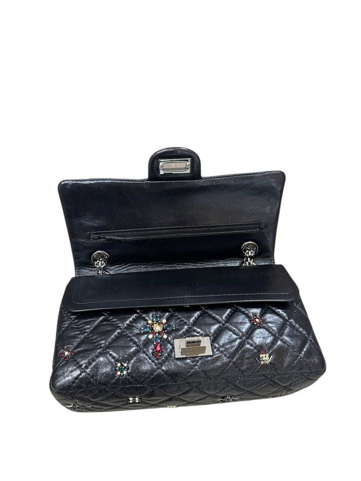 2.55 Reissue Medium Beaded Flap