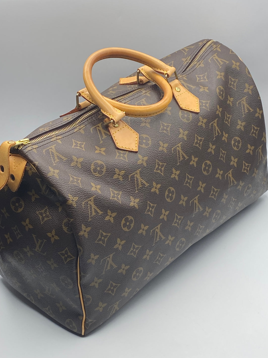 Louis Vuitton speedy 40cm