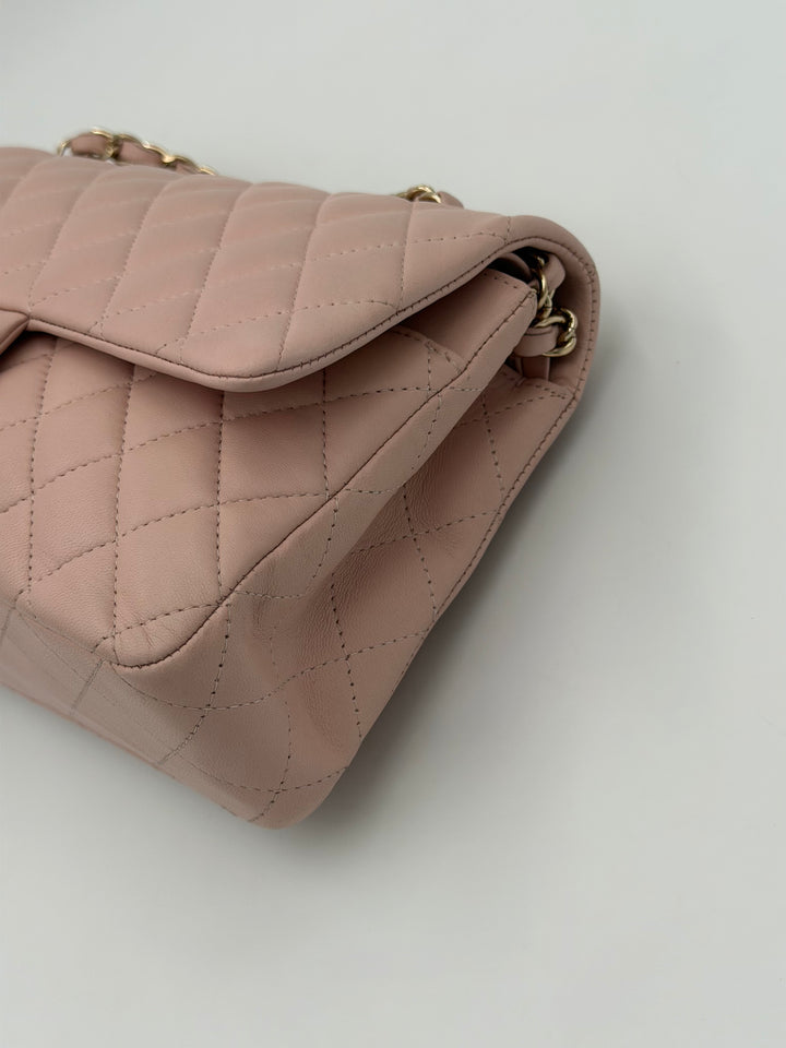 Chanel Classic 11.12