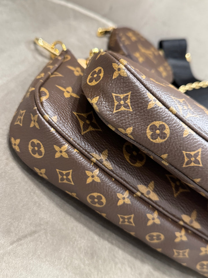 Louis Vuitton Multi Pochette Accessoires