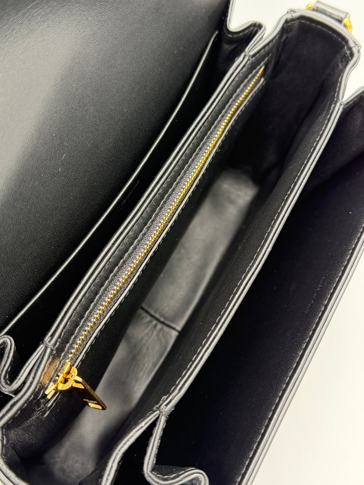 Celine Triomphe nera