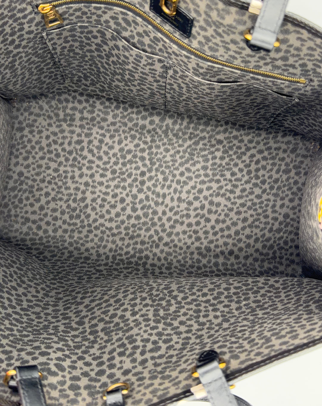 Louis Vuitton OnTheGo