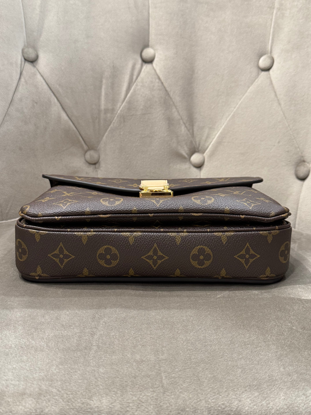 Louis Vuitton Pochette Métis